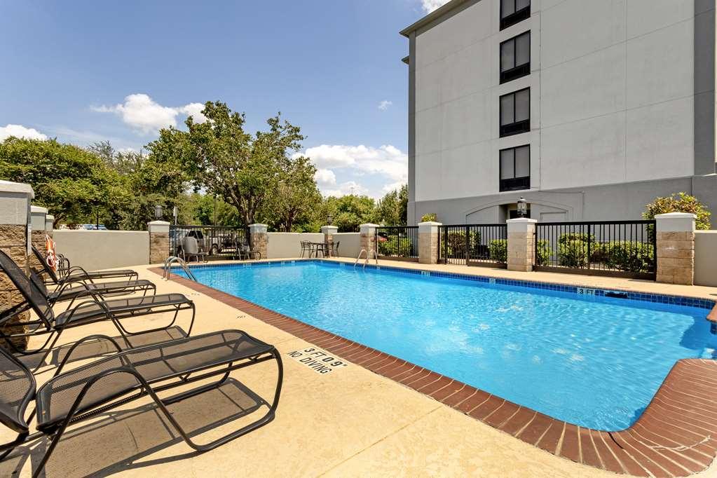 Best Western Plus Sugar Land/Stafford Facilities photo