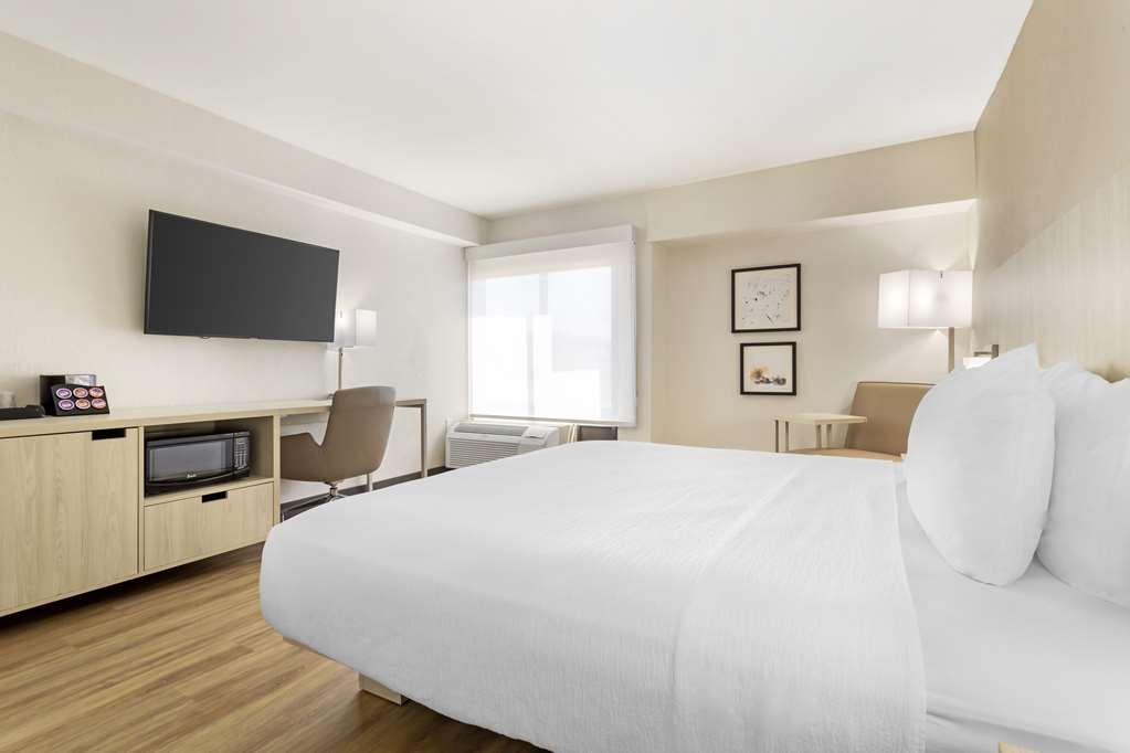 Best Western Plus Sugar Land/Stafford Room photo