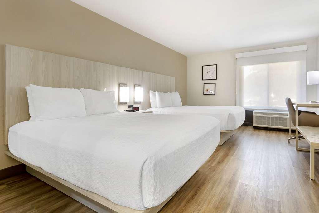 Best Western Plus Sugar Land/Stafford Room photo