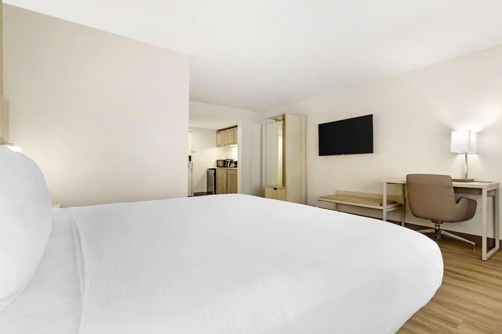 Best Western Plus Sugar Land/Stafford Room photo